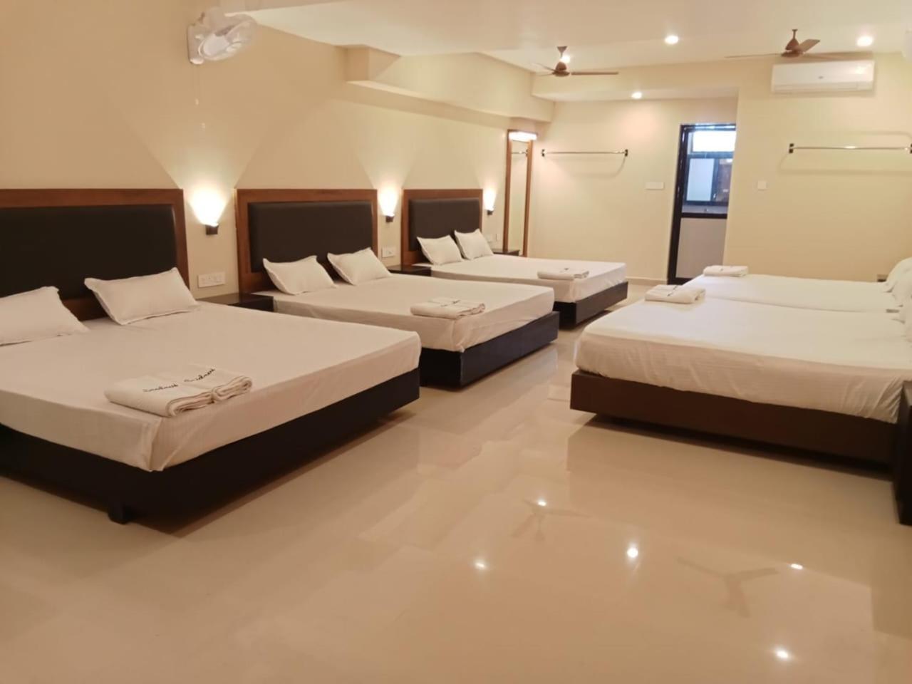 Hotel Sri Devi Kanyakumari Exterior photo